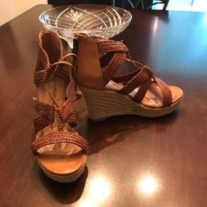 Wedge sandals